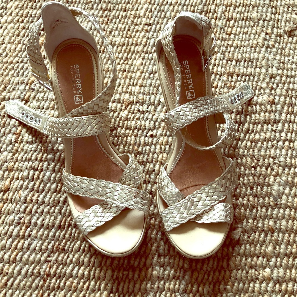 Gold Woven Platform Sperry sandals